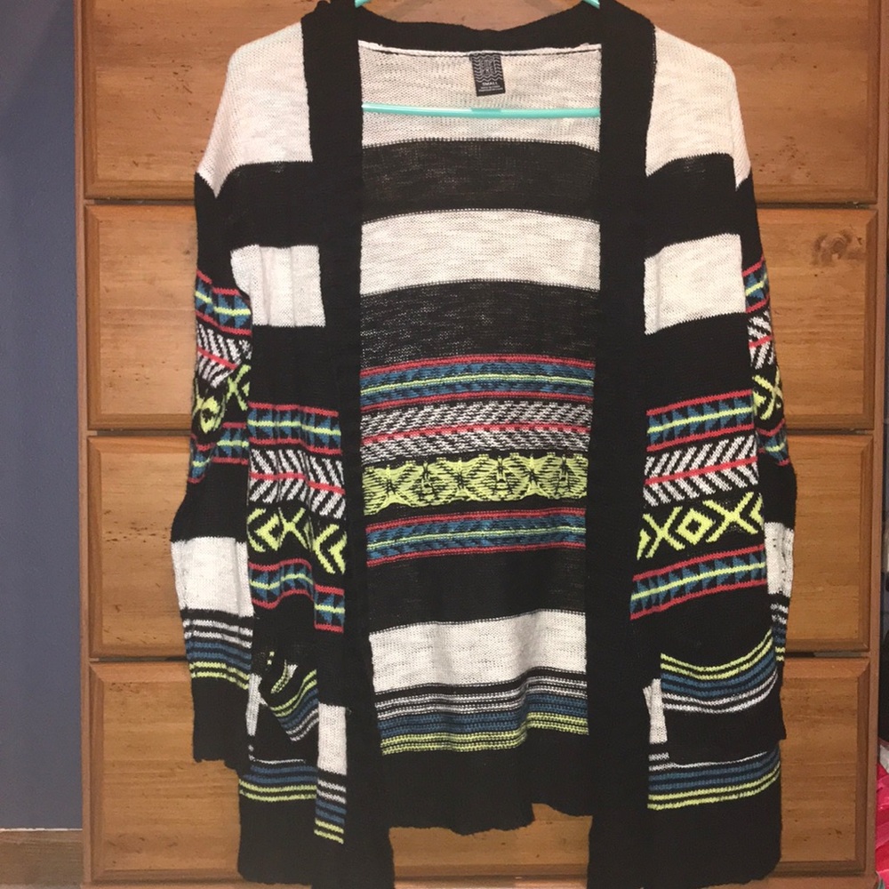 Thin colorful cardigan 🌈